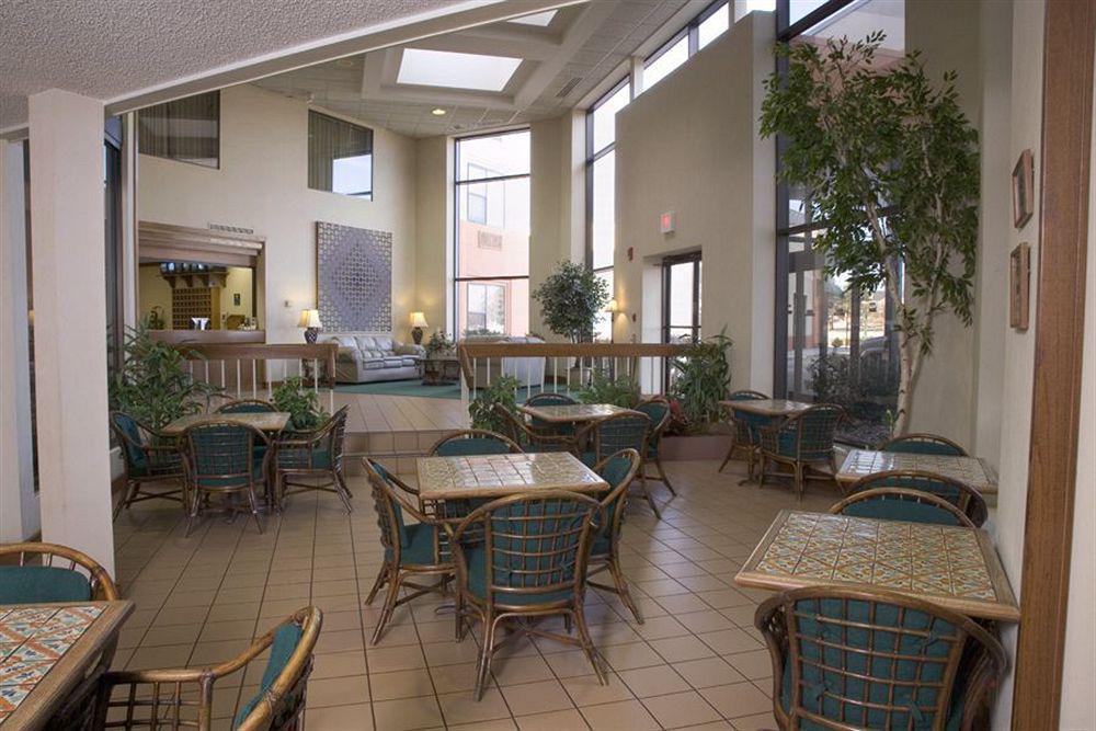 Candlewood Suites - Wichita East By Ihg Exterior foto