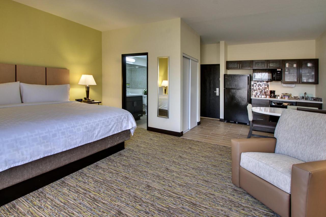 Candlewood Suites - Wichita East By Ihg Exterior foto